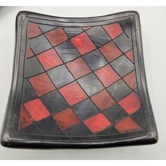 Art Pottery Checkerboard Pattern Bowls Red Black Matte Finish Set of Two - Picture 6 of 9